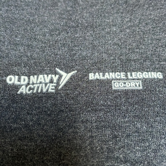 yoga wear bundle-2 ankle pants/1 shorts sz M - Picture 6 of 12